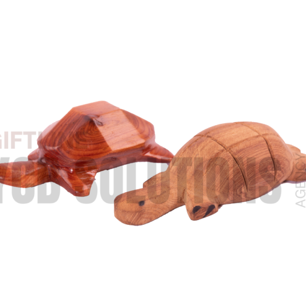 Tortue décorative artisanale en bois naturel